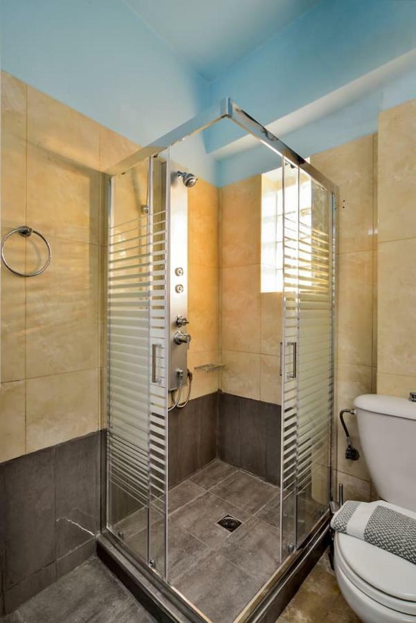 Seaside Old Venetian Harbour 1St Floor Apartment Chania  Ngoại thất bức ảnh